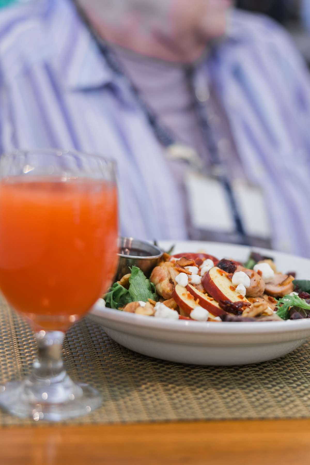 cappella meal and beverage setup portrait